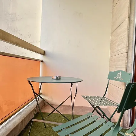 Apartment Studio Avec Balcon, Havre De Paix A Montparnasse *